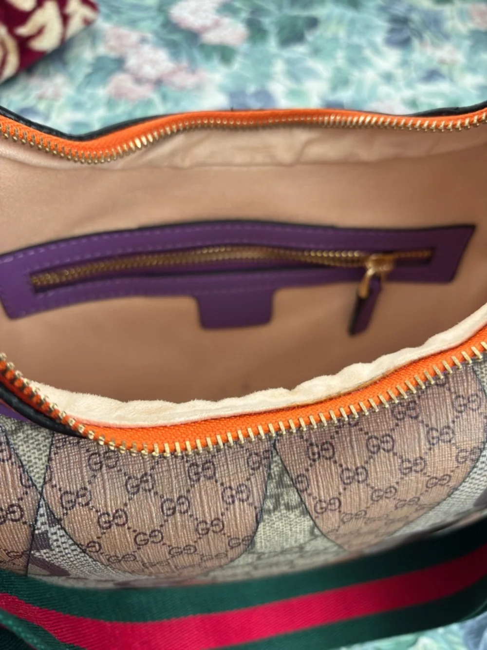 Gucci Multicolor Patchwork GG Canvas Shoulder Bag with Web Strap - Picture 4 of 5